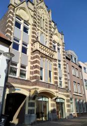 Beekstraat 24 Beekstraat 24