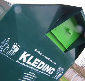 kledingcontainer